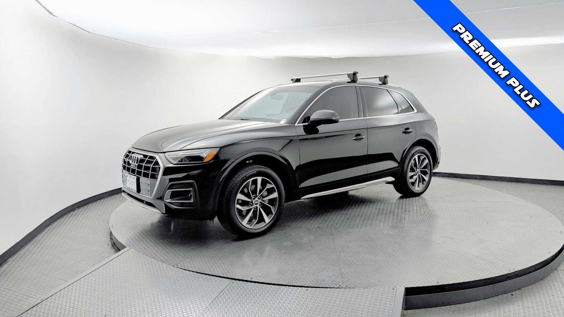 2021 Audi Q5 Premium Plus's photo