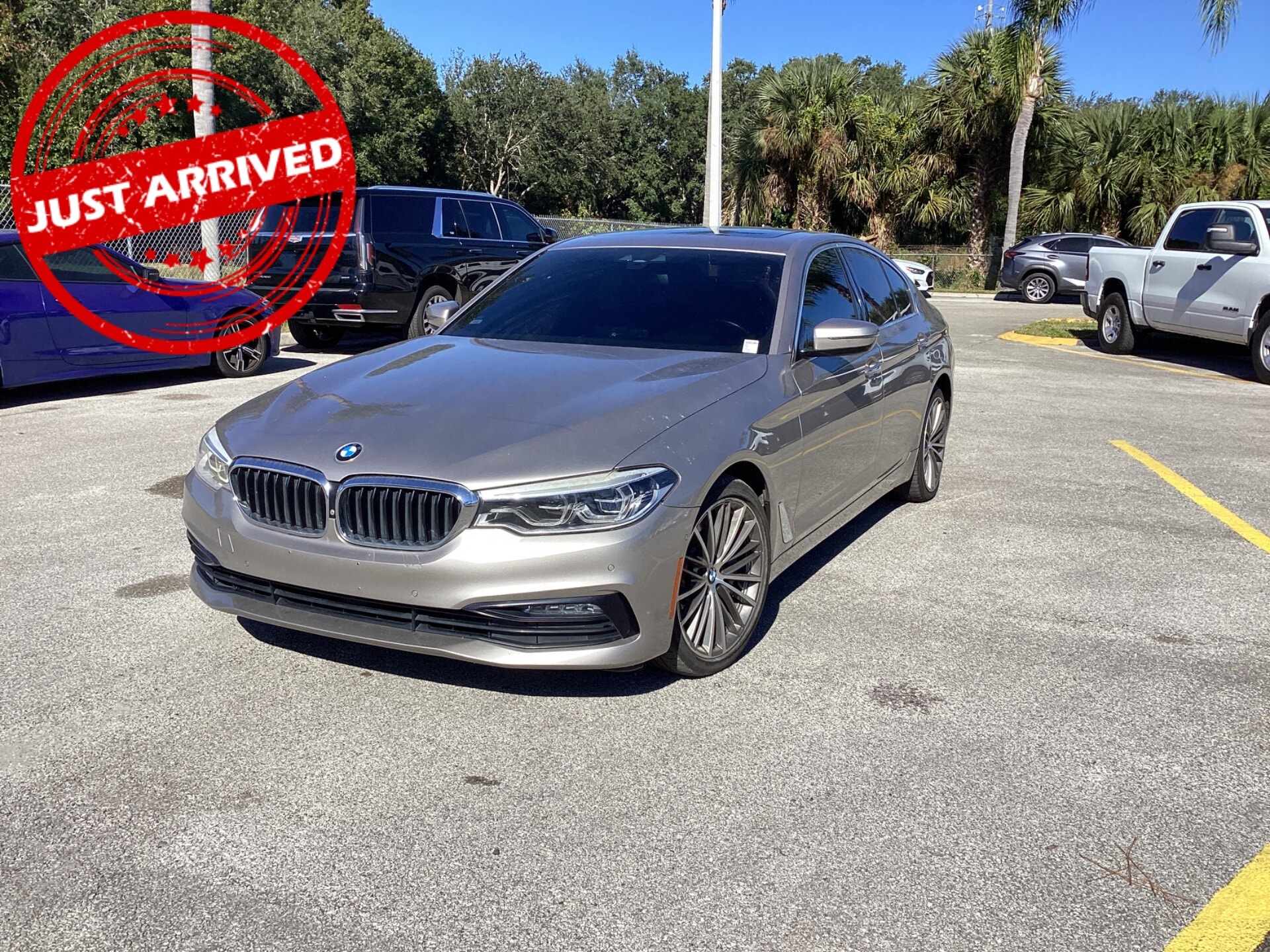 2017 BMW 5 Series 540i's photo