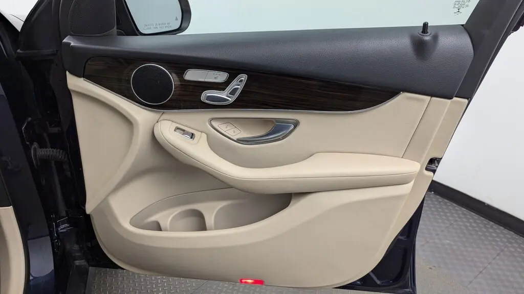 Florida Fine Cars - Used MERCEDES-BENZ GLC 2021 MARGATE GLC 300