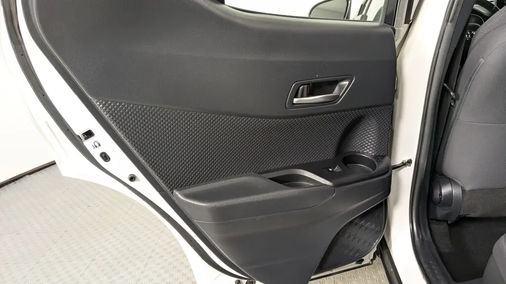 Florida Fine Cars - Used TOYOTA C-HR 2018 ORLANDO XLE