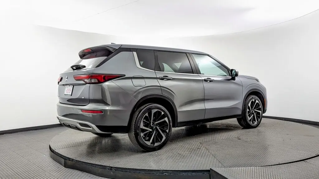 Florida Fine Cars - Used MITSUBISHI OUTLANDER 2024 MIAMI SE