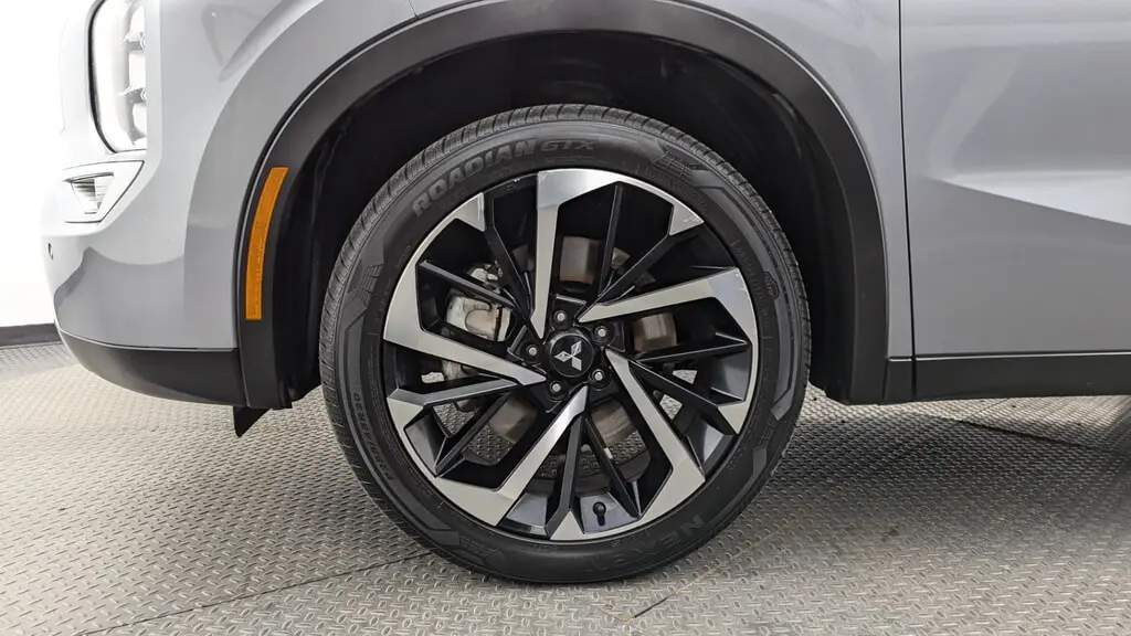 Florida Fine Cars - Used MITSUBISHI OUTLANDER 2024 MIAMI SE