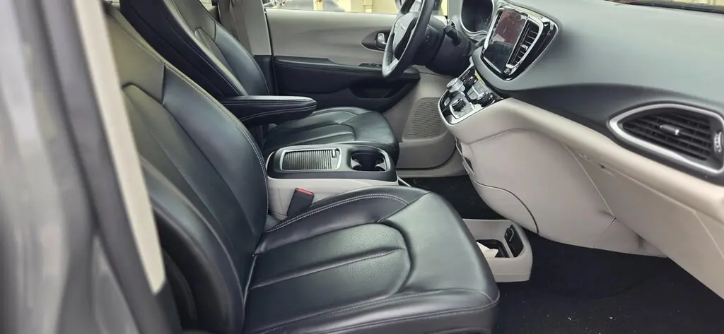 Florida Fine Cars - Used CHRYSLER PACIFICA 2023 MARGATE TOURING L