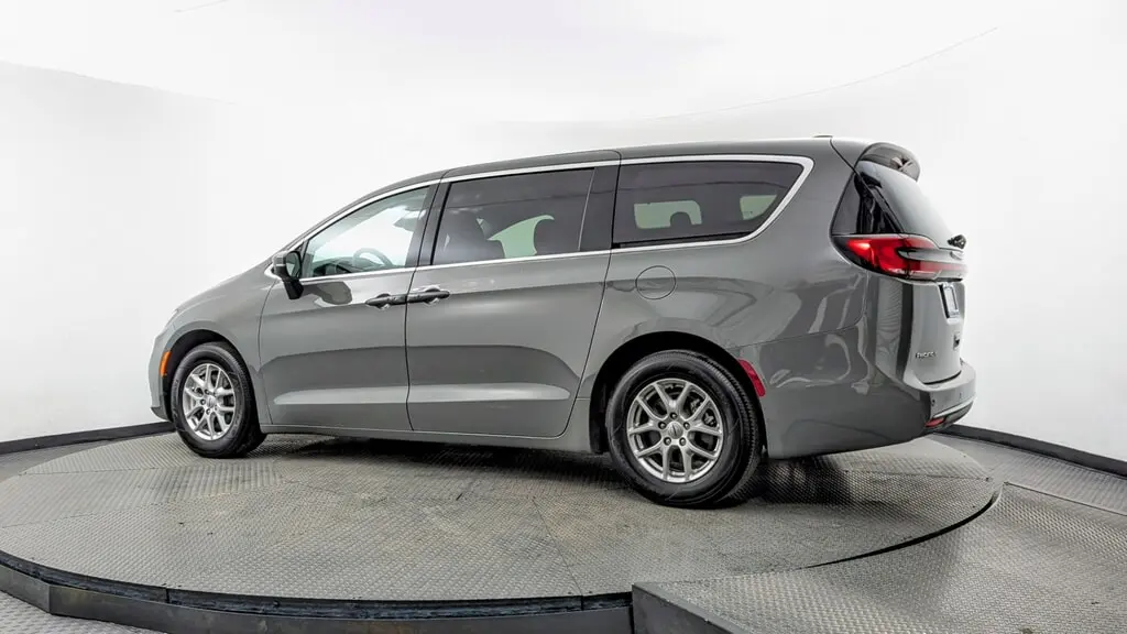 Florida Fine Cars - Used CHRYSLER PACIFICA 2023 MARGATE TOURING L