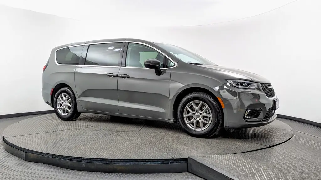 Florida Fine Cars - Used CHRYSLER PACIFICA 2023 MARGATE TOURING L