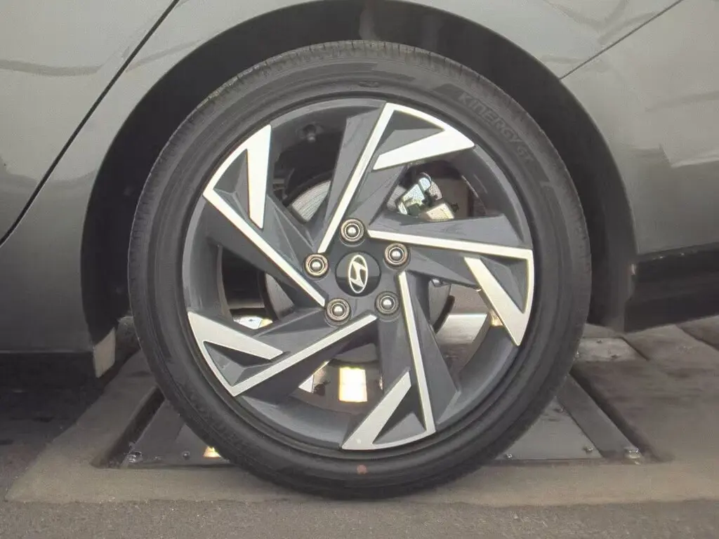 Florida Fine Cars - Used HYUNDAI ELANTRA 2025 ORLANDO SEL CONVENIENCE