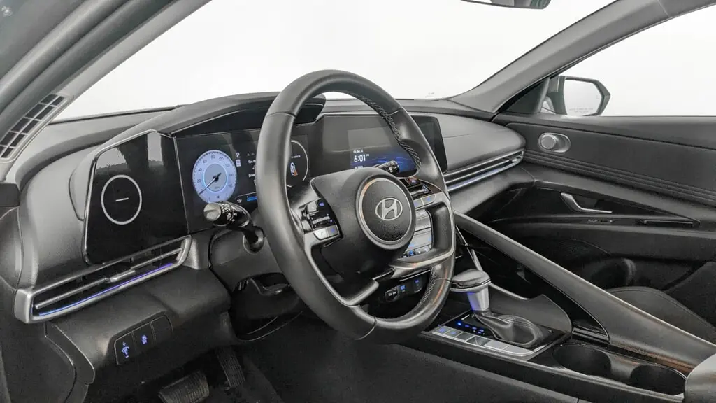 Florida Fine Cars - Used HYUNDAI ELANTRA 2025 ORLANDO SEL CONVENIENCE