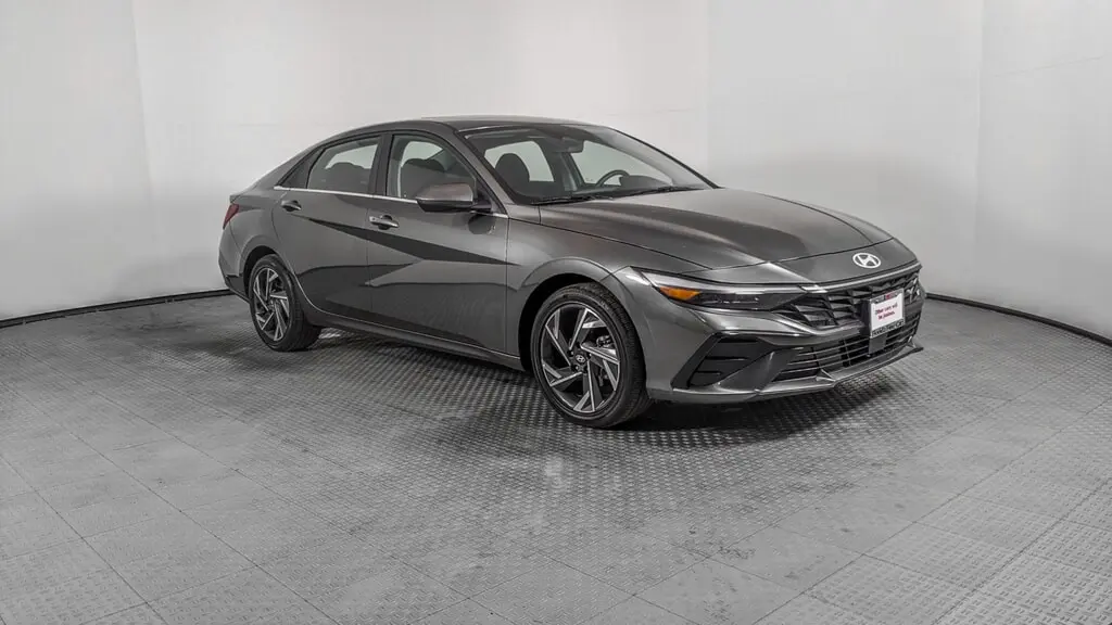 Florida Fine Cars - Used HYUNDAI ELANTRA 2025 ORLANDO SEL CONVENIENCE