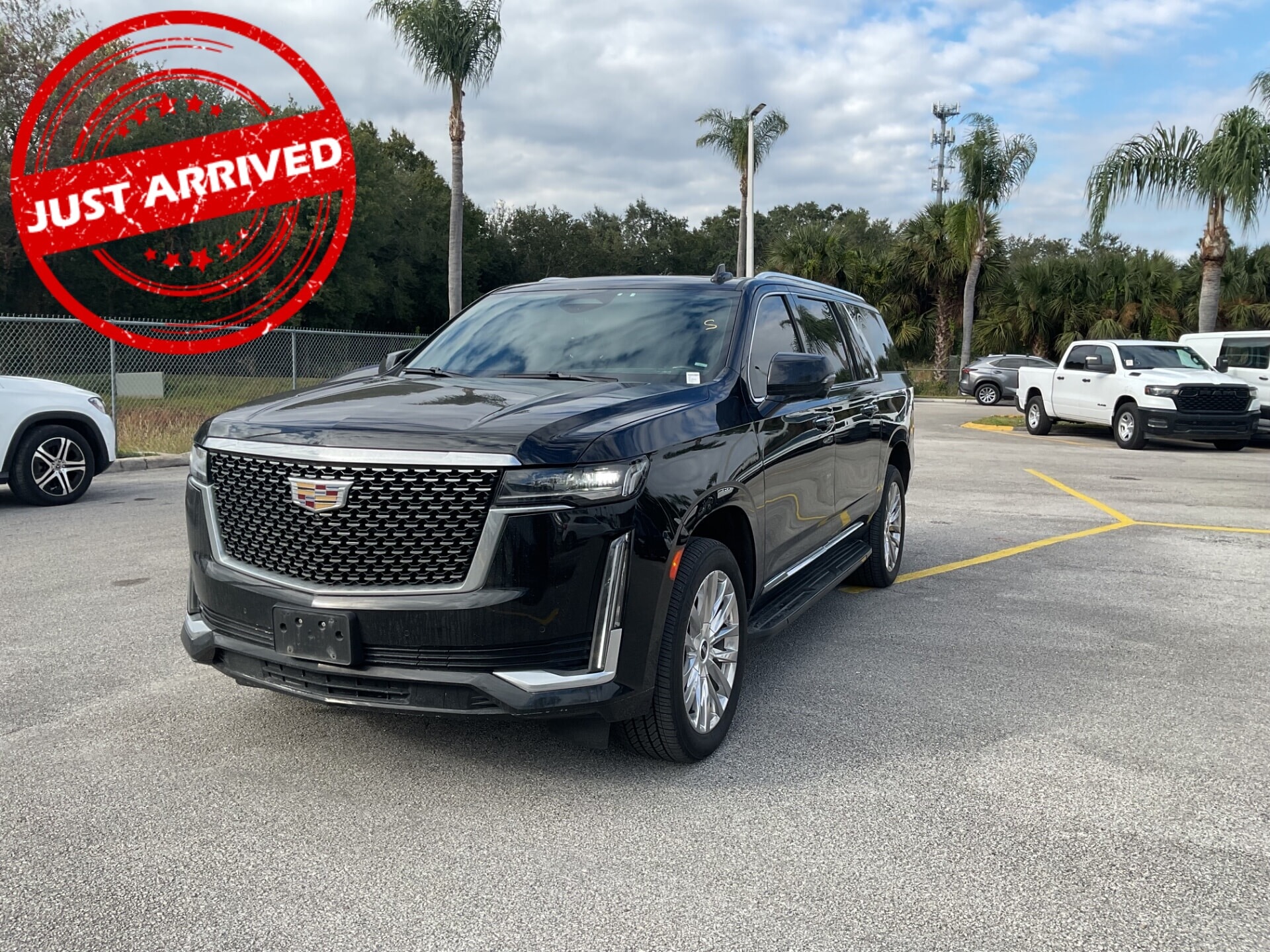 2023 Cadillac Escalade ESV Premium Luxury's photo