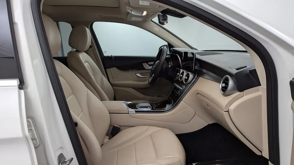 Florida Fine Cars - Used MERCEDES-BENZ GLC 2021 MIAMI GLC 300