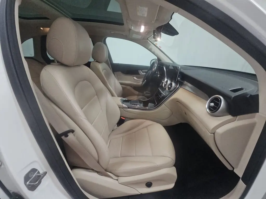 Florida Fine Cars - Used MERCEDES-BENZ GLC 2021 MIAMI GLC 300