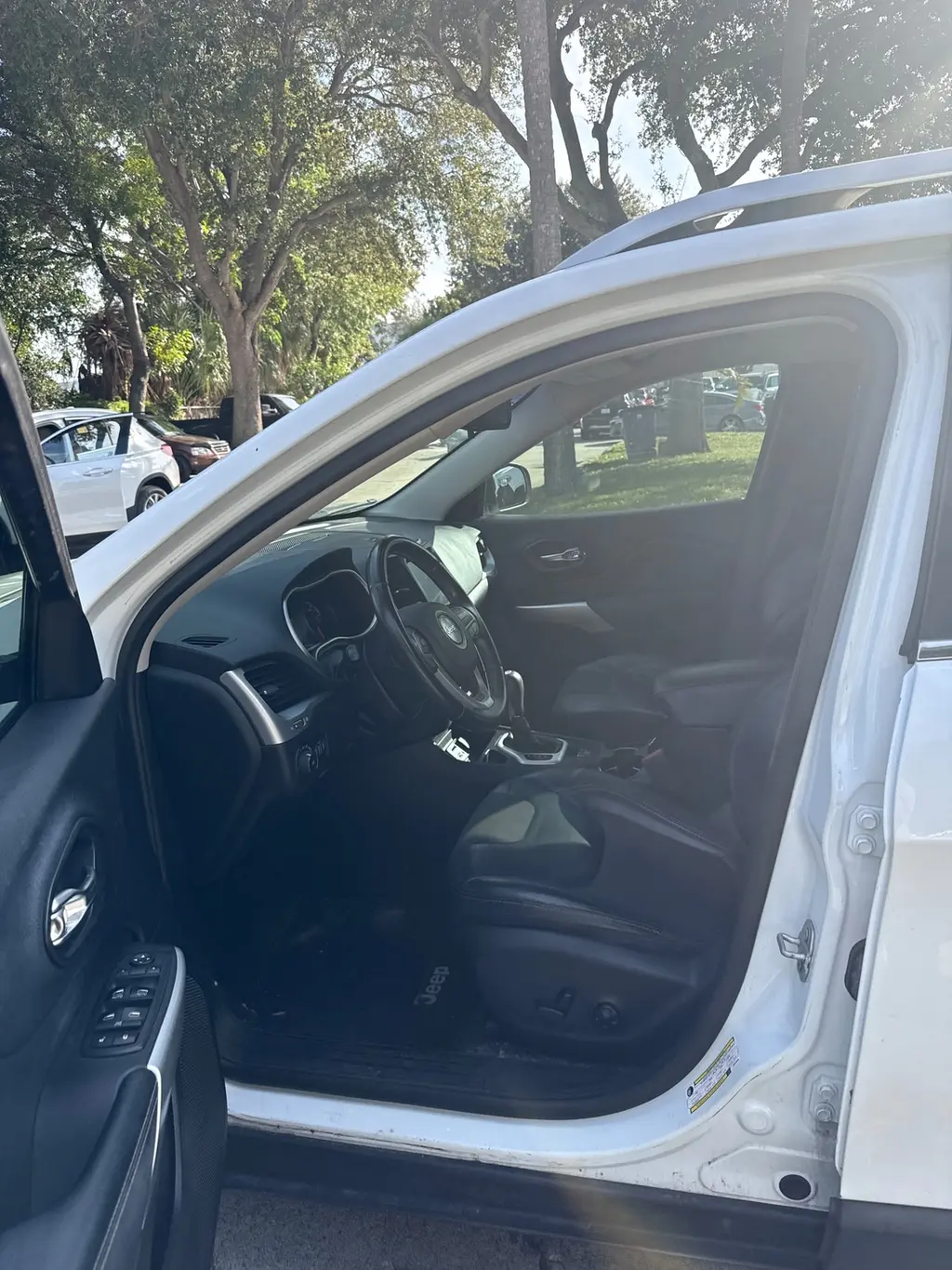 Florida Fine Cars - Used JEEP CHEROKEE 2018 WEST PALM LATITUDE PLUS