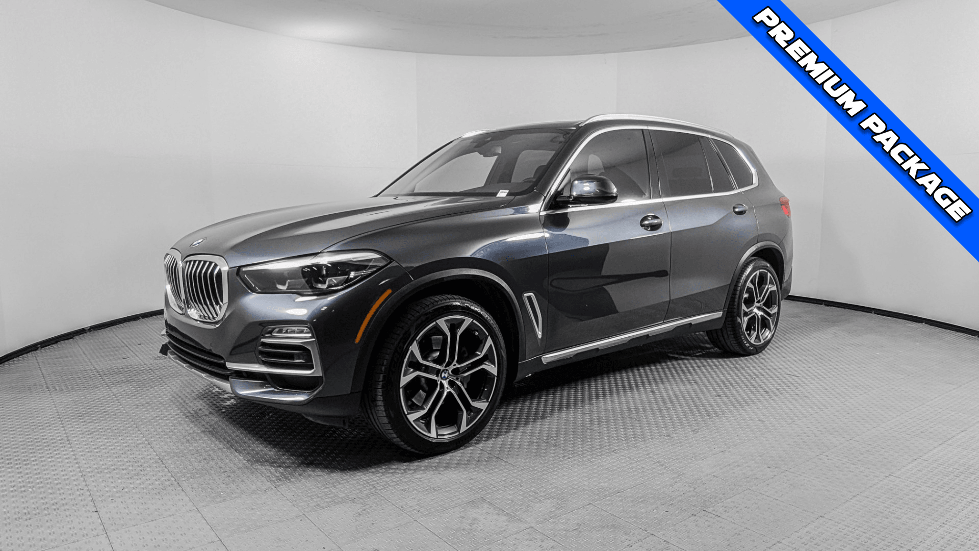 2020 BMW X5 40i's photo