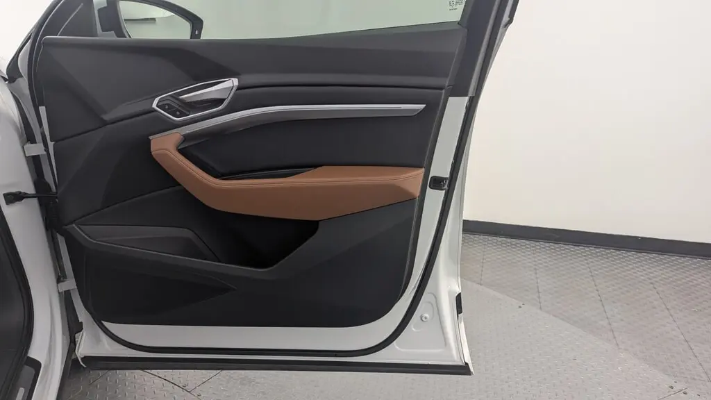 Florida Fine Cars - Used AUDI E-TRON 2021 WEST PALM PREMIUM