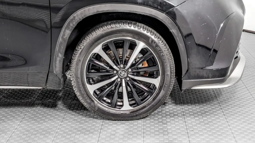 Florida Fine Cars - Used TOYOTA HIGHLANDER 2021 ORLANDO XSE