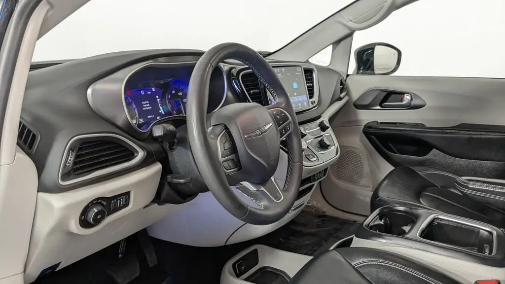 Florida Fine Cars - Used CHRYSLER PACIFICA 2024 ORLANDO TOURING L