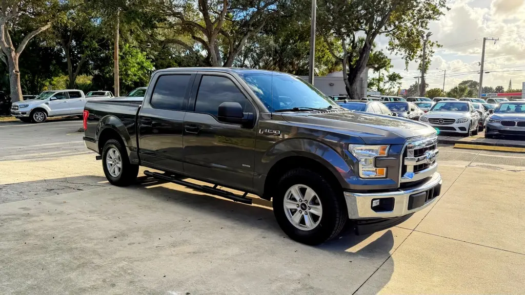 Florida Fine Cars - Used FORD F-150 2017 WEST PALM XLT SUPERCREW