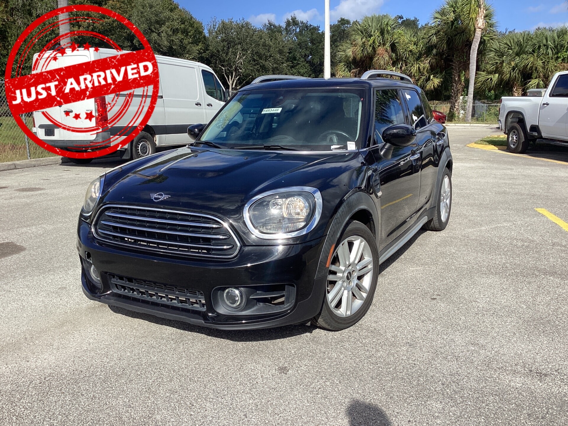 2020 MINI Countryman Base's photo