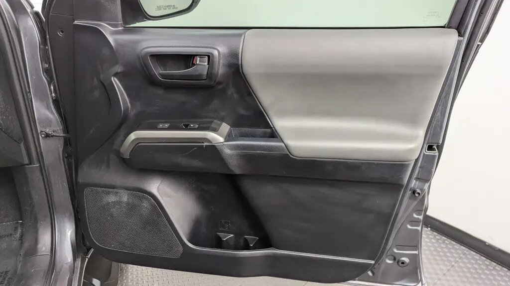 Florida Fine Cars - Used TOYOTA TACOMA 2WD 2021 MARGATE SR5