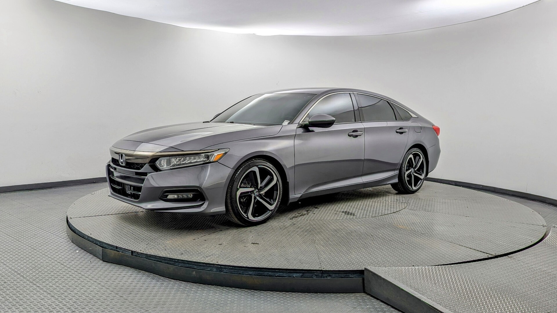 2018 Honda Accord 2.0T Sport Auto's photo