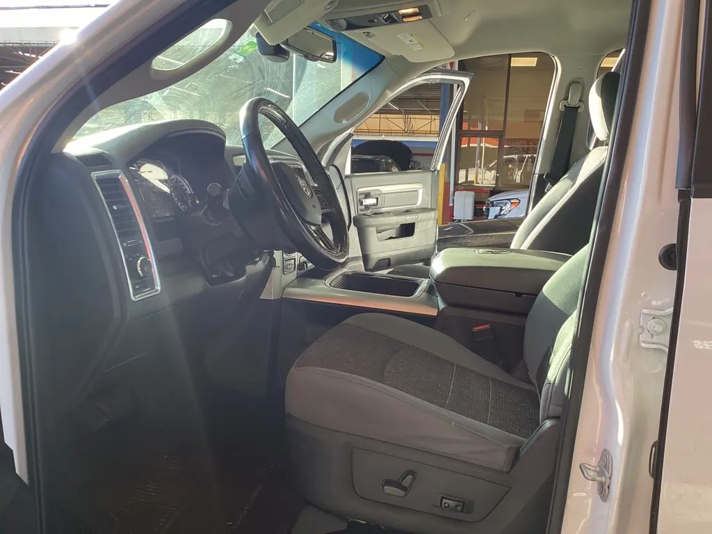 Florida Fine Cars - Used RAM 1500 2017 MARGATE BIG HORN