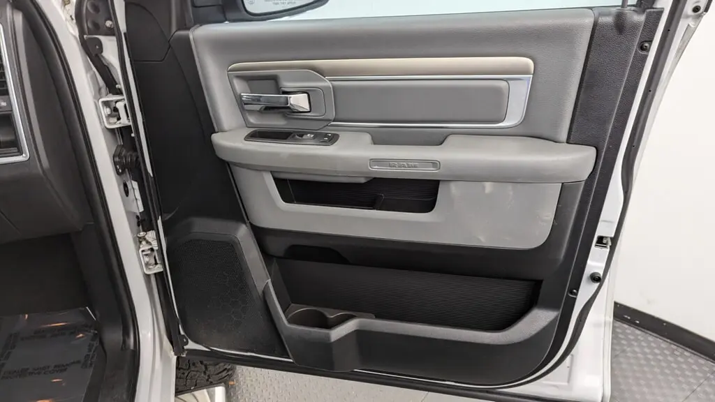 Florida Fine Cars - Used RAM 1500 2017 MARGATE BIG HORN