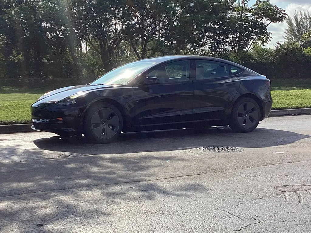 Florida Fine Cars - Used TESLA MODEL 3 2023 MARGATE 