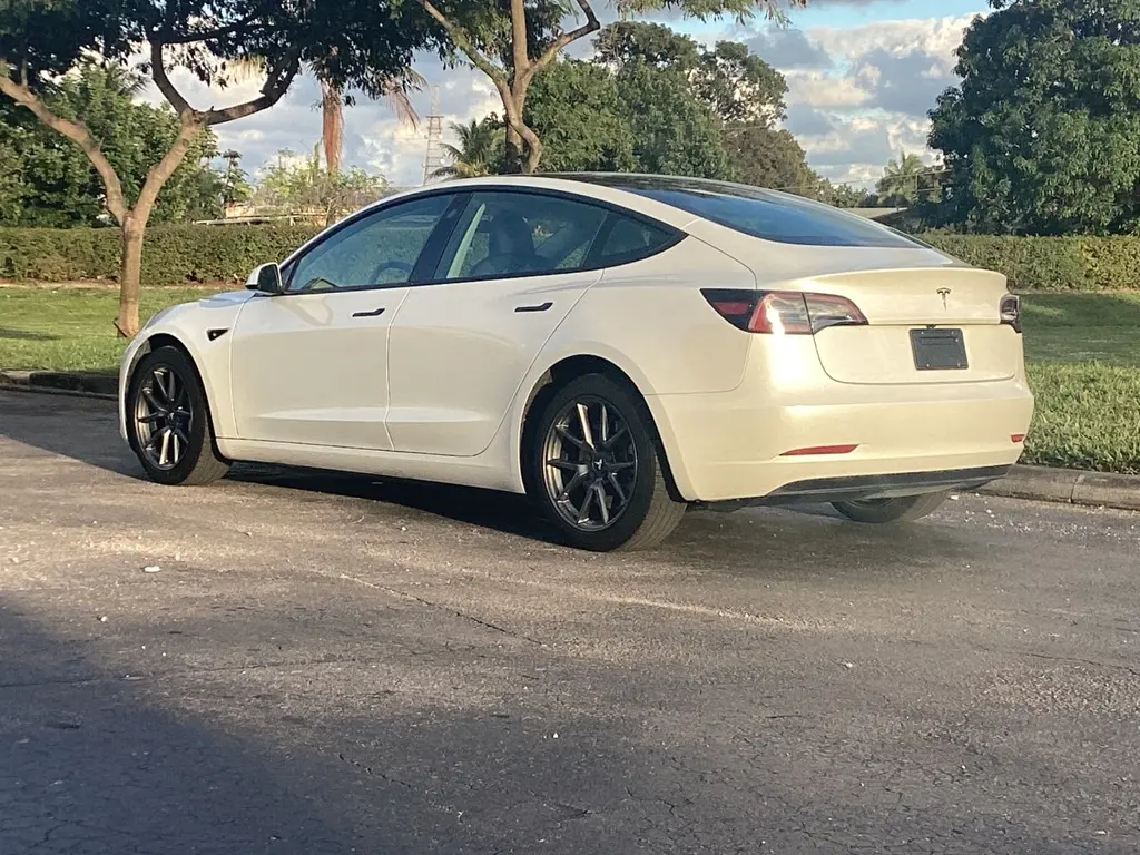 Florida Fine Cars - Used TESLA MODEL 3 2023 MIAMI