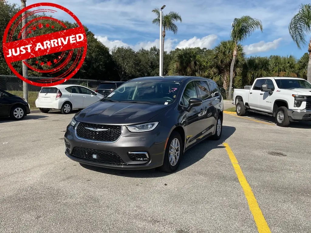 Florida Fine Cars - Used CHRYSLER PACIFICA 2023 ORLANDO TOURING L