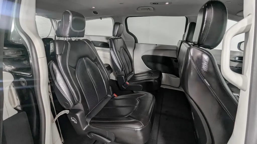 Florida Fine Cars - Used CHRYSLER PACIFICA 2023 ORLANDO TOURING L