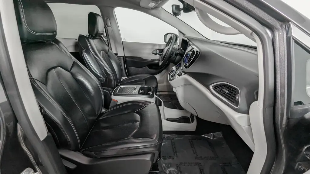 Florida Fine Cars - Used CHRYSLER PACIFICA 2023 ORLANDO TOURING L