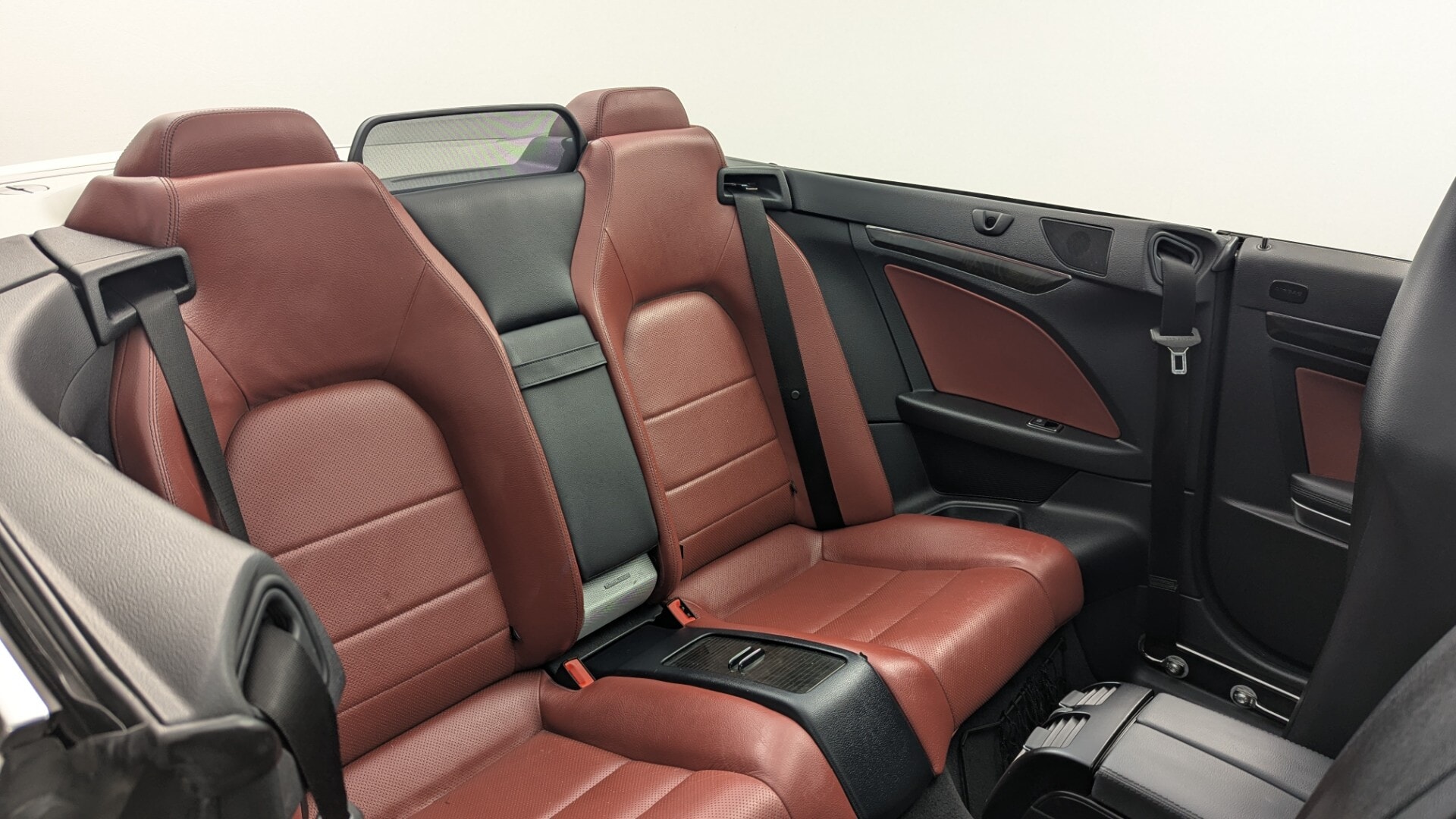 used vehicle - CONVERTIBLE MERCEDES-BENZ E-CLASS 2012