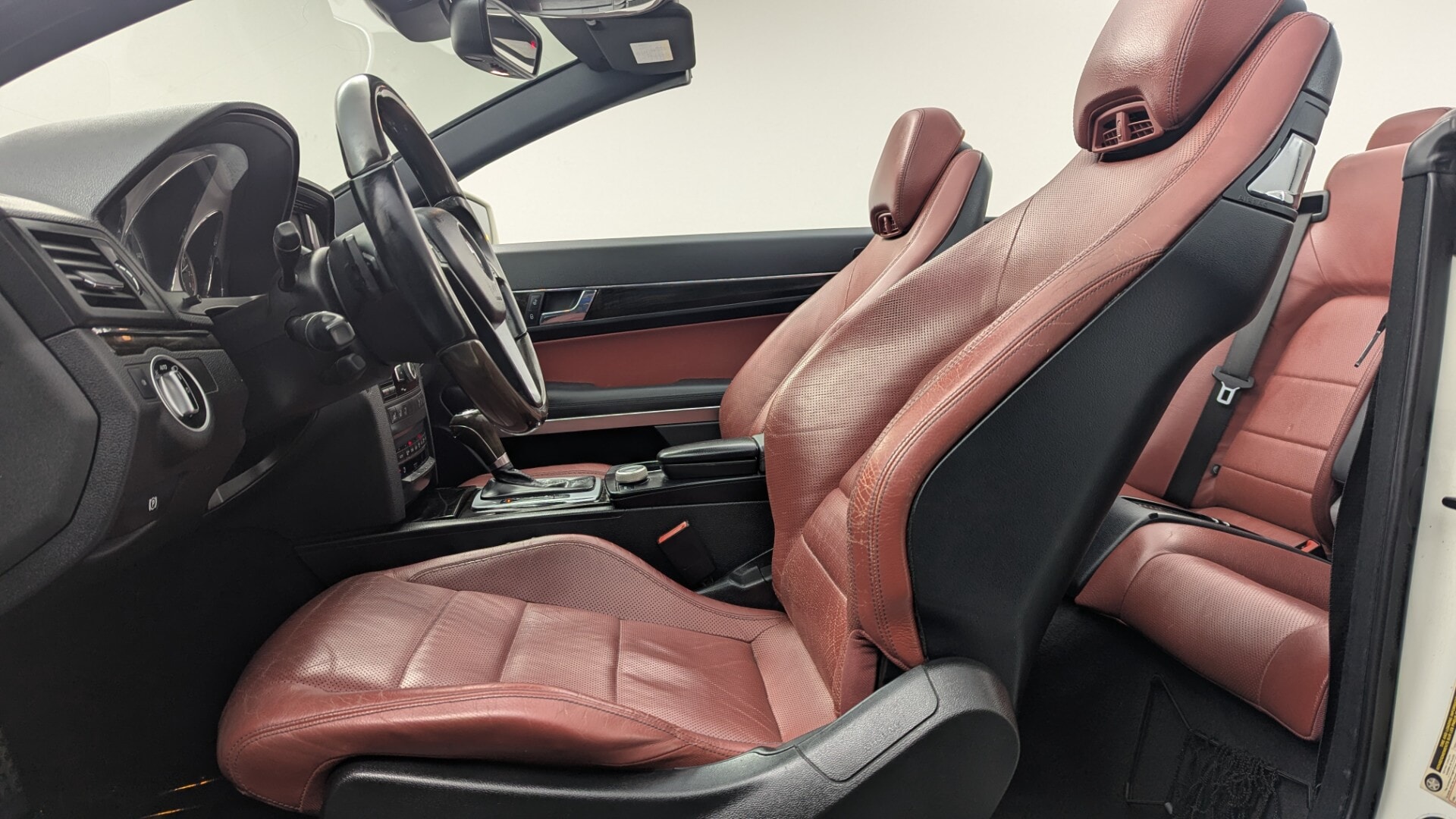 used vehicle - CONVERTIBLE MERCEDES-BENZ E-CLASS 2012