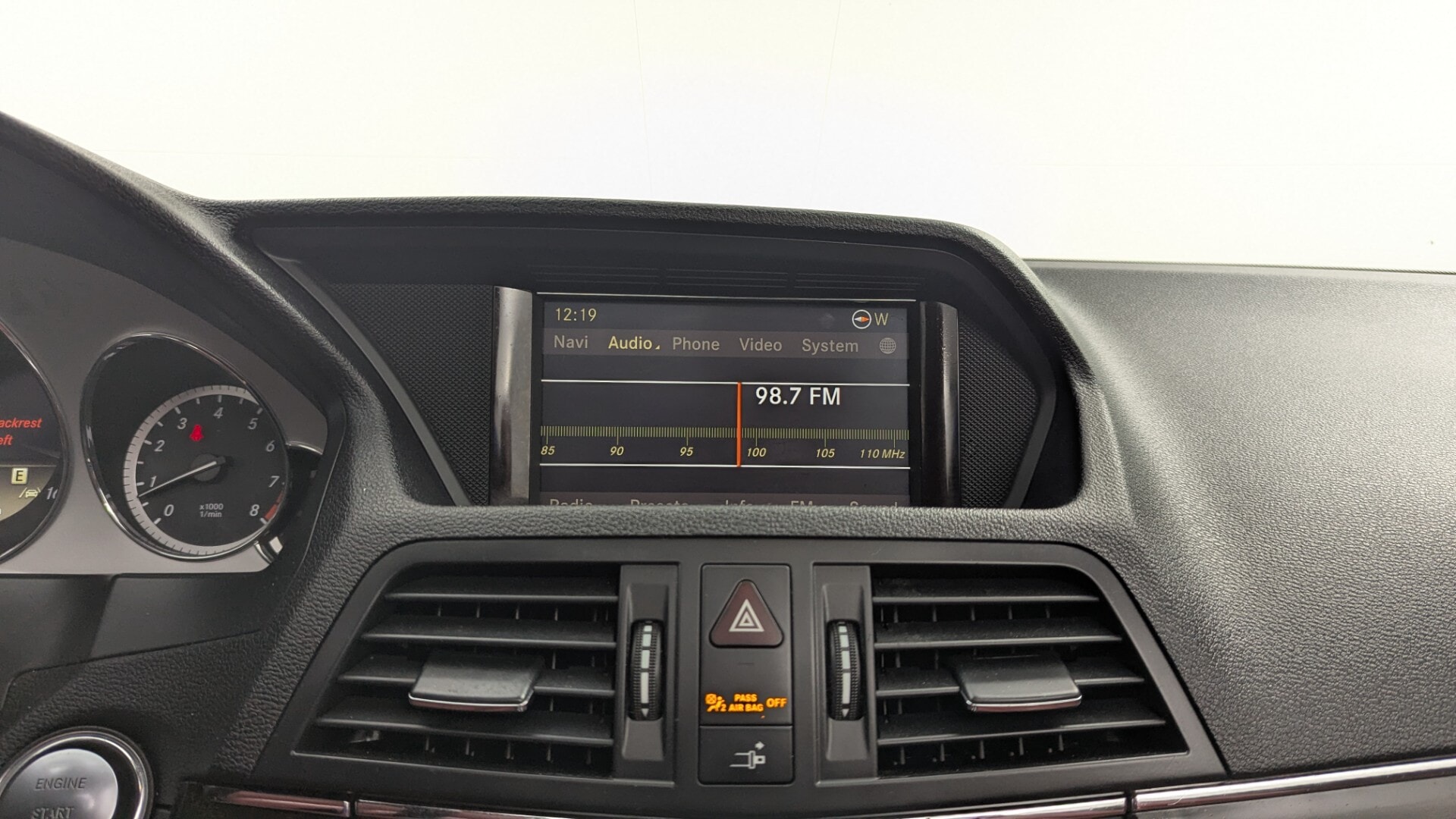 used vehicle - CONVERTIBLE MERCEDES-BENZ E-CLASS 2012