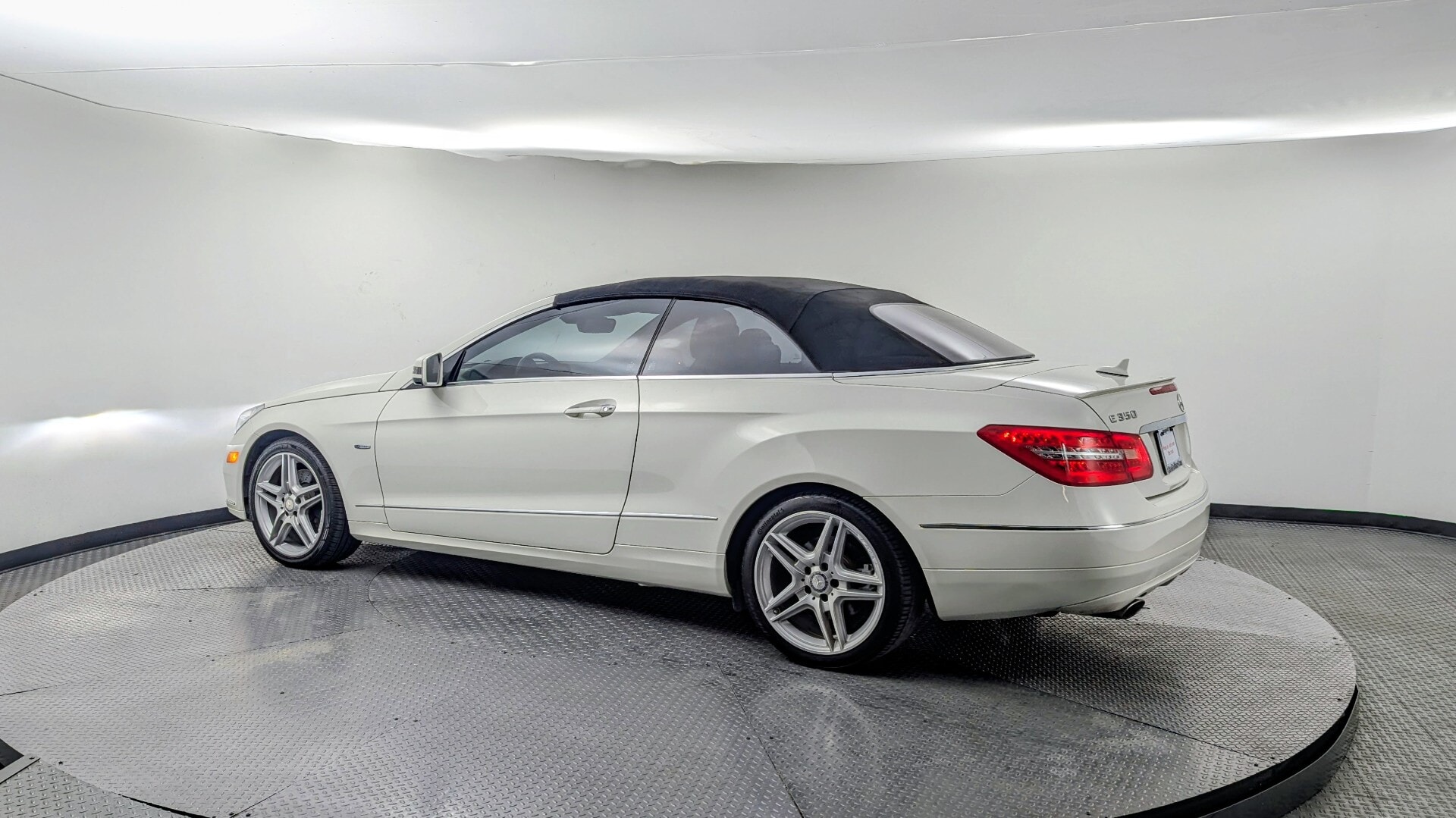 used vehicle - CONVERTIBLE MERCEDES-BENZ E-CLASS 2012