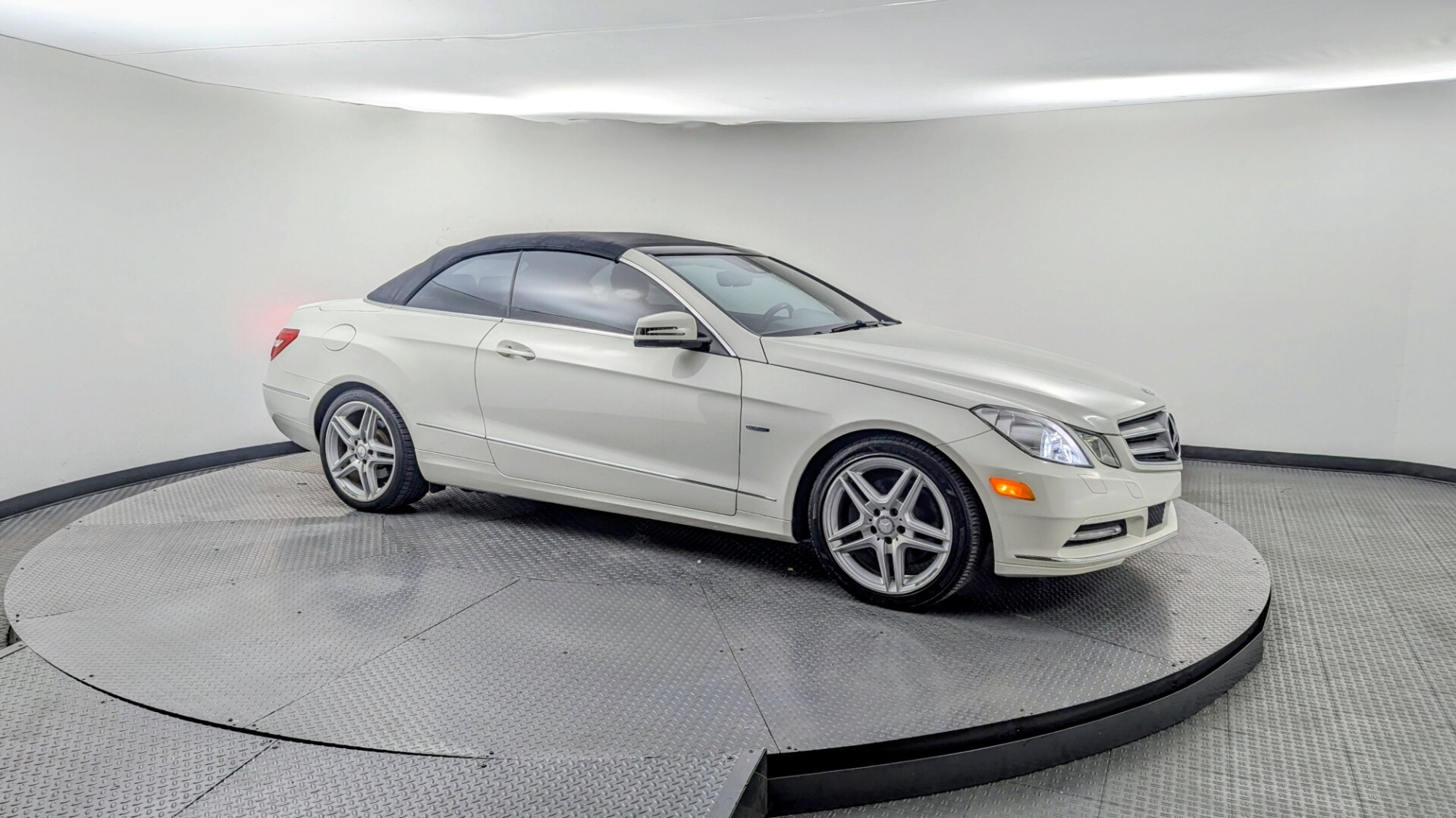 used vehicle - CONVERTIBLE MERCEDES-BENZ E-CLASS 2012