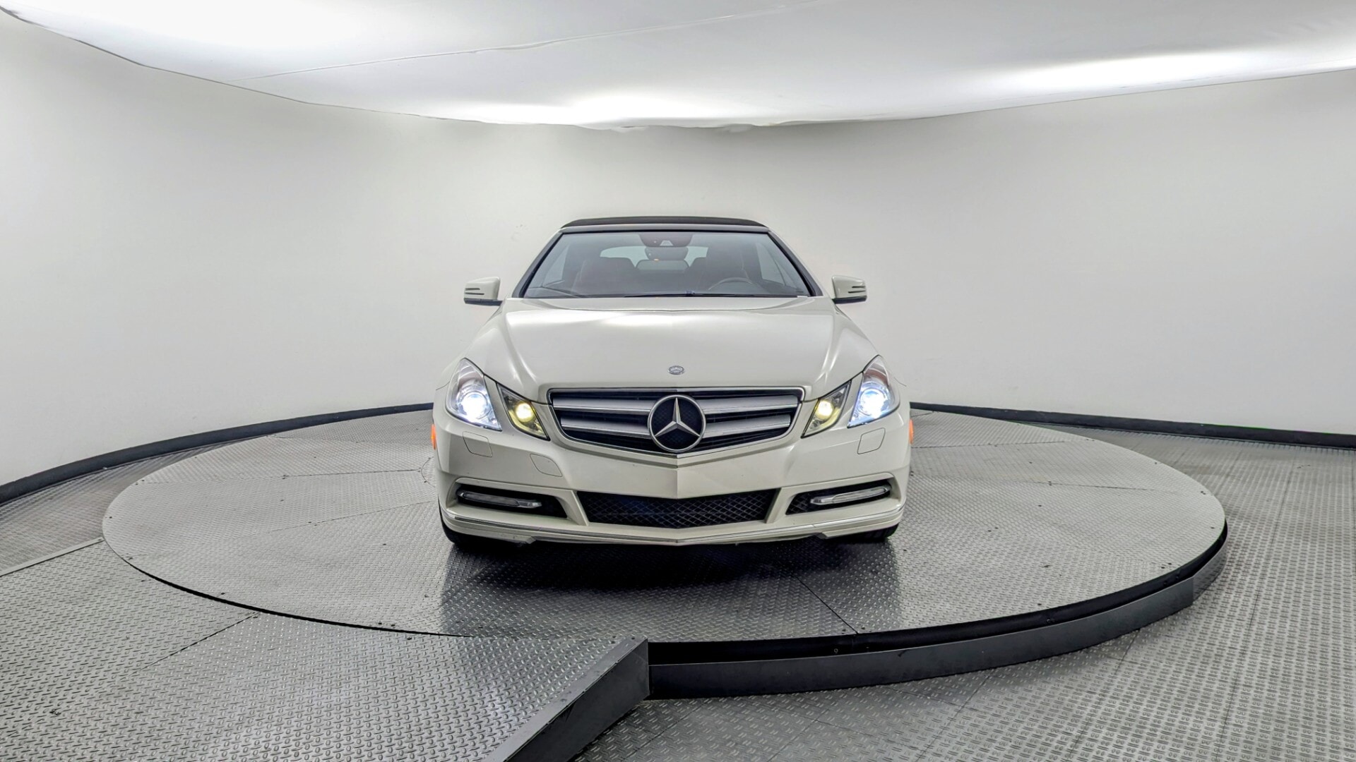 used vehicle - CONVERTIBLE MERCEDES-BENZ E-CLASS 2012