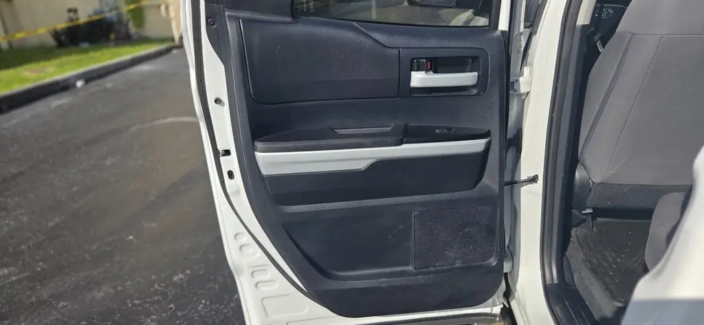 Florida Fine Cars - Used TOYOTA TUNDRA 2WD 2014 MARGATE SR5