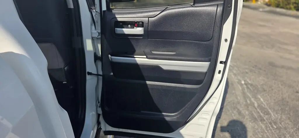 Florida Fine Cars - Used TOYOTA TUNDRA 2WD 2014 MARGATE SR5