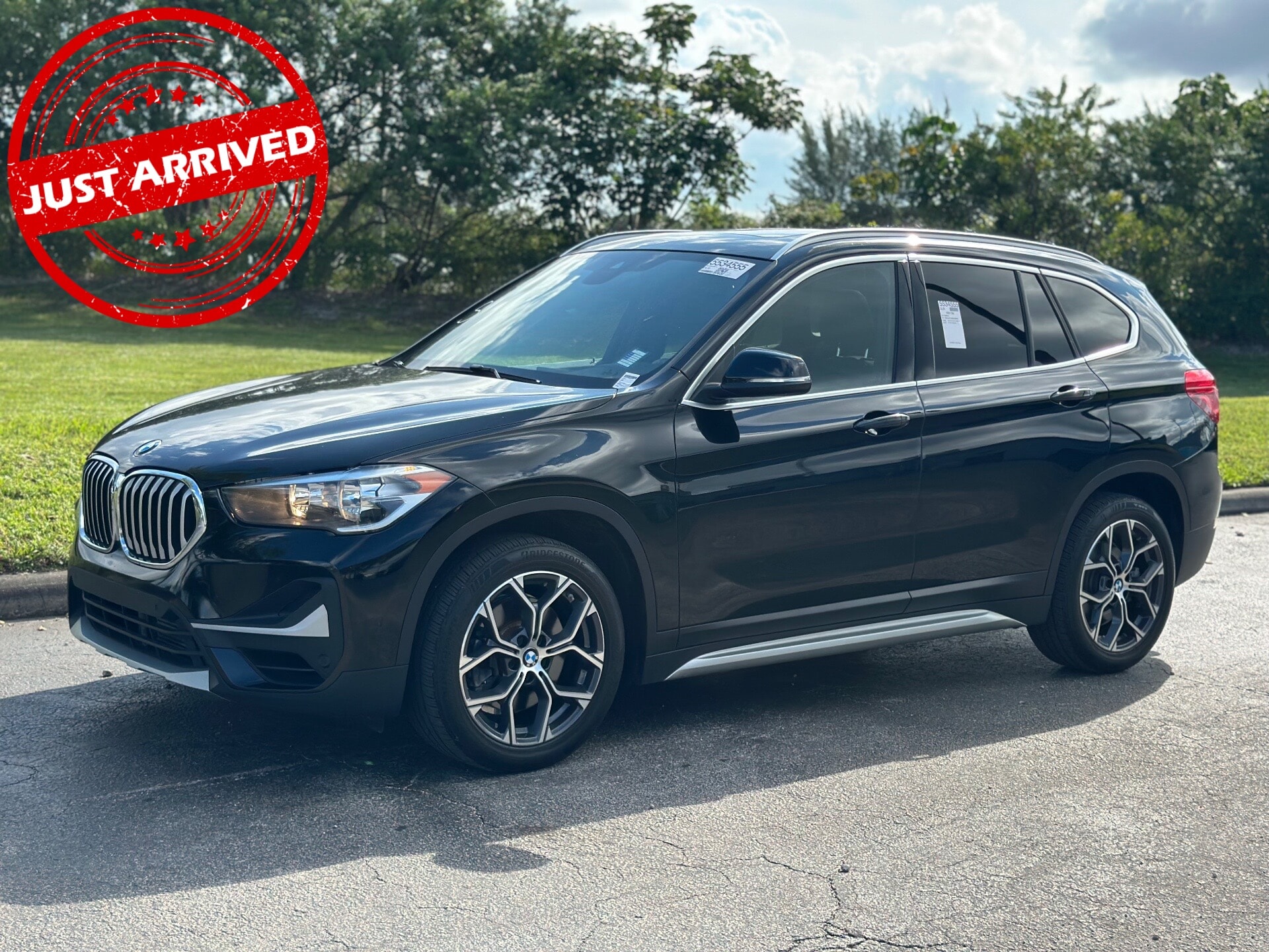 2021 BMW X1 28i's photo