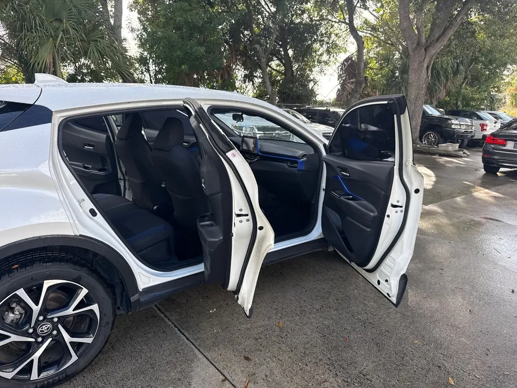 Florida Fine Cars - Used TOYOTA C-HR 2020 WEST PALM LE