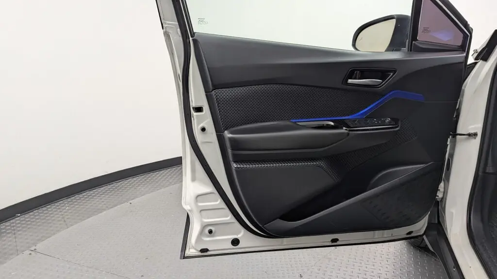 Florida Fine Cars - Used TOYOTA C-HR 2020 WEST PALM LE