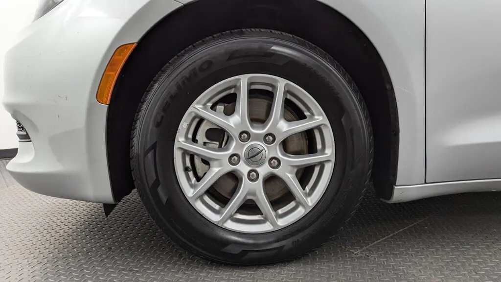 Florida Fine Cars - Used CHRYSLER VOYAGER 2023 MIAMI LX