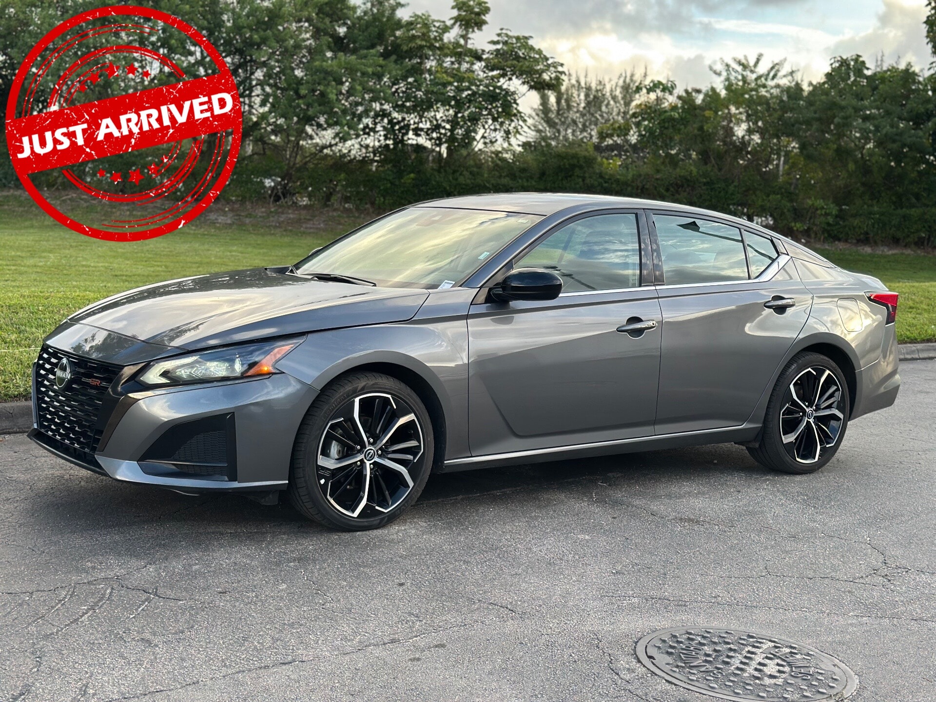 2024 Nissan Altima SR