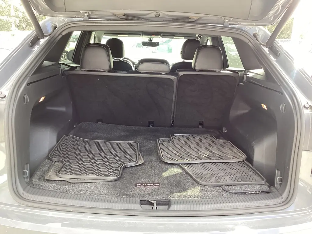 Florida Fine Cars - Used VOLKSWAGEN ATLAS CROSS SPORT 2021 ORLANDO 3.6L V6 SE W/TECHNOLOGY