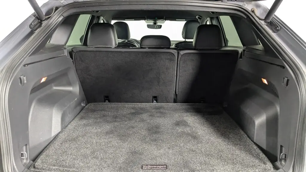 Florida Fine Cars - Used VOLKSWAGEN ATLAS CROSS SPORT 2021 ORLANDO 3.6L V6 SE W/TECHNOLOGY