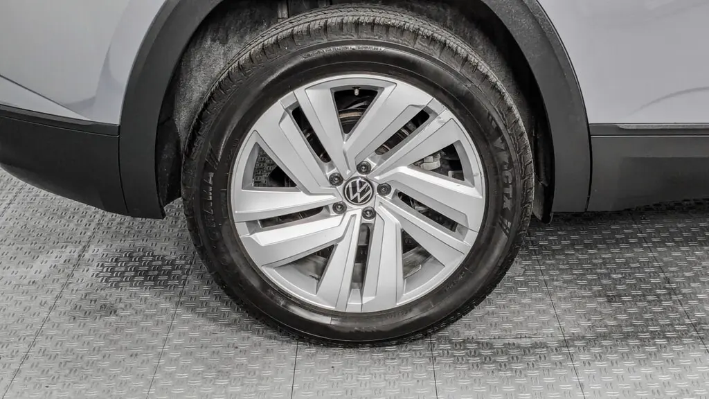 Florida Fine Cars - Used VOLKSWAGEN ATLAS CROSS SPORT 2021 ORLANDO 3.6L V6 SE W/TECHNOLOGY