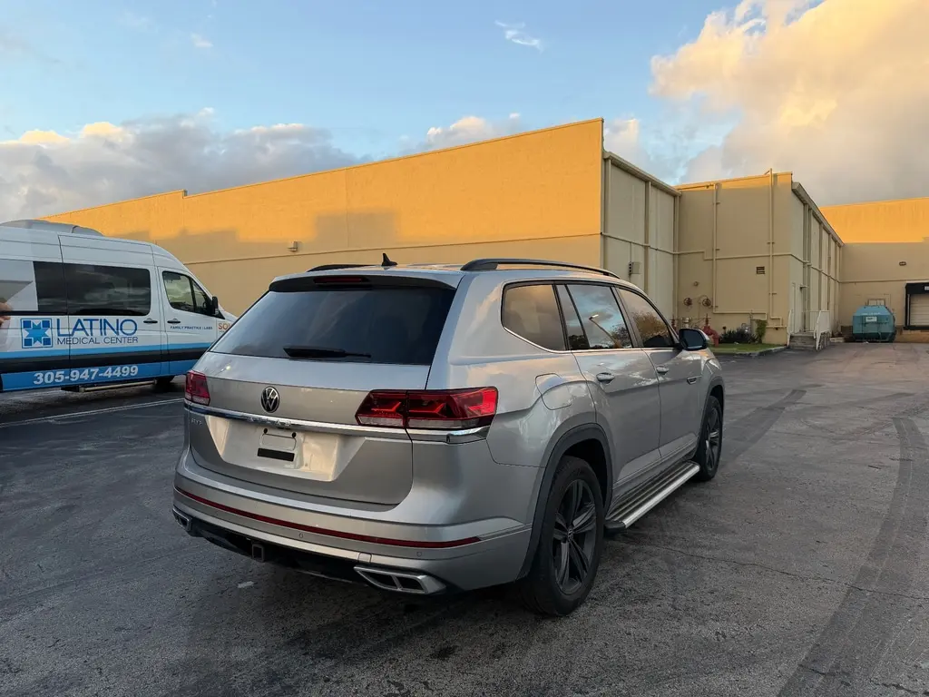 Florida Fine Cars - Used VOLKSWAGEN ATLAS 2021 MIAMI 3.6L V6 SE W/TECHNOLOGY R-LINE