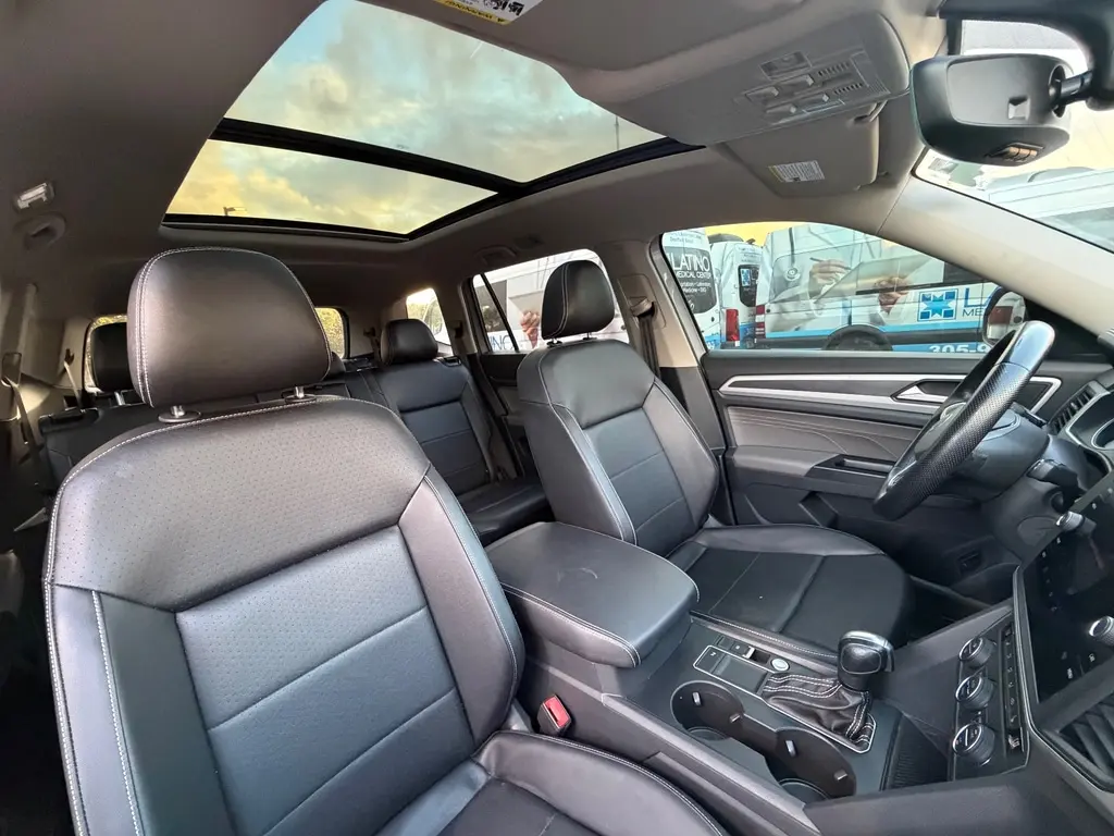 Florida Fine Cars - Used VOLKSWAGEN ATLAS 2021 MIAMI 3.6L V6 SE W/TECHNOLOGY R-LINE