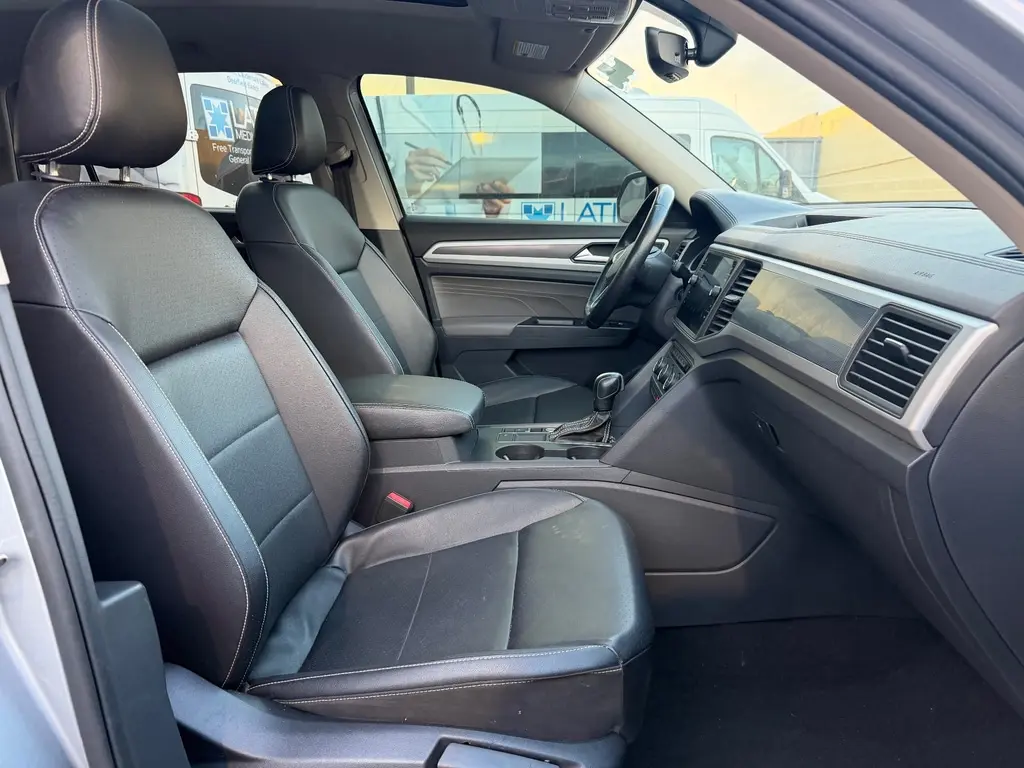 Florida Fine Cars - Used VOLKSWAGEN ATLAS 2021 MIAMI 3.6L V6 SE W/TECHNOLOGY R-LINE